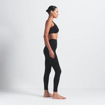NikeSKIMS MATTE 26" LEGGING - OBSIDIAN - image 3