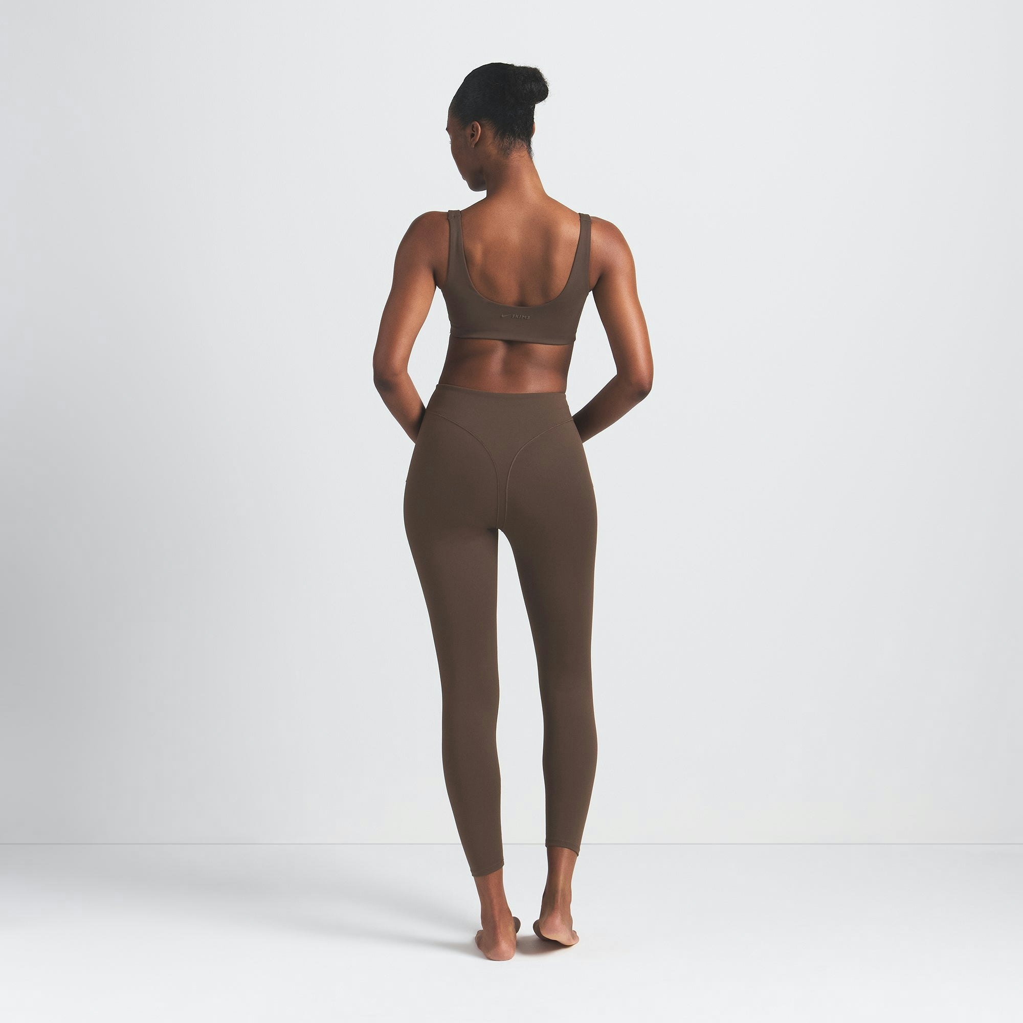 NikeSKIMS MATTE V-LINE 26" LEGGING - DARK SEPIA - image 17