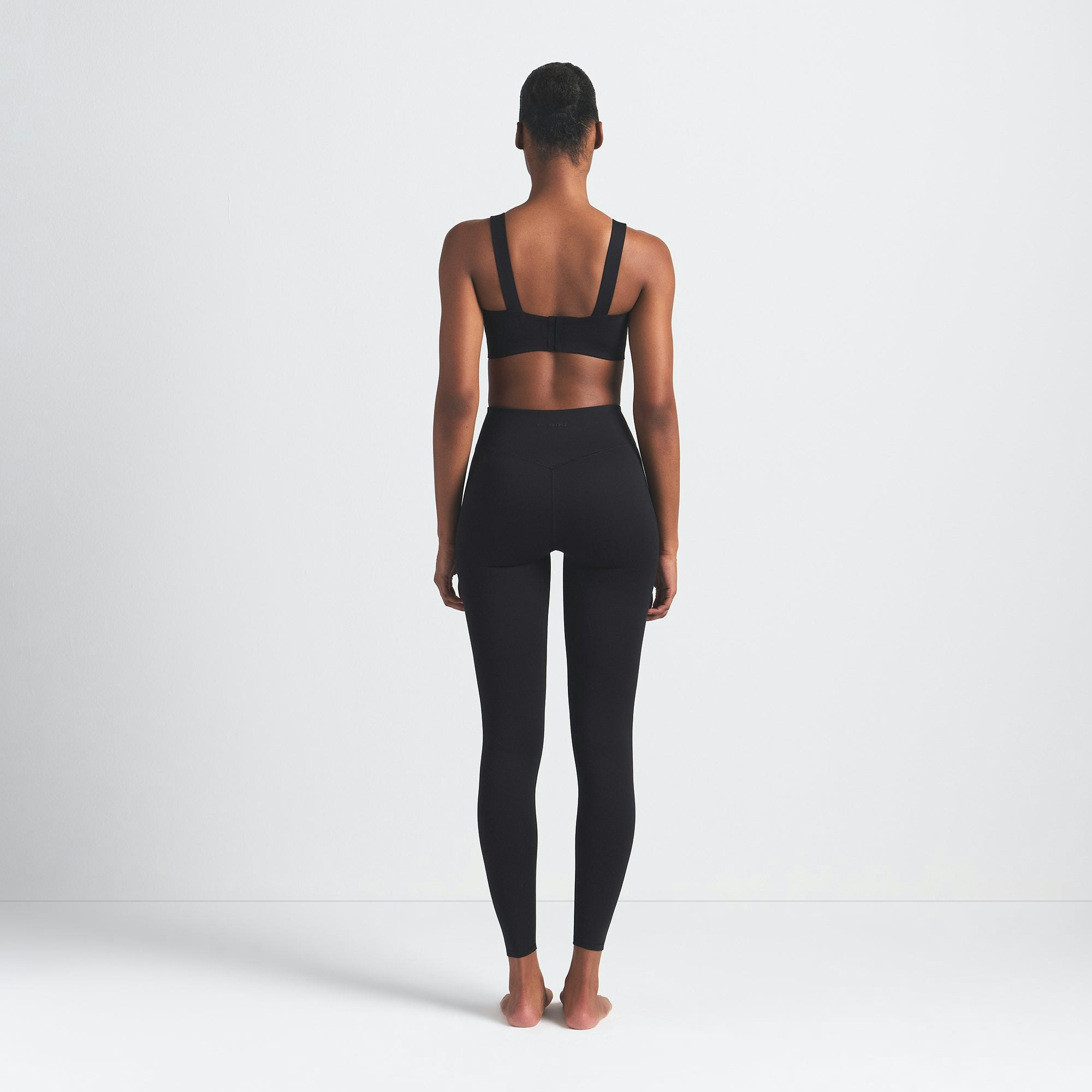 NikeSKIMS MATTE 29" LEGGING - OBSIDIAN - image 5
