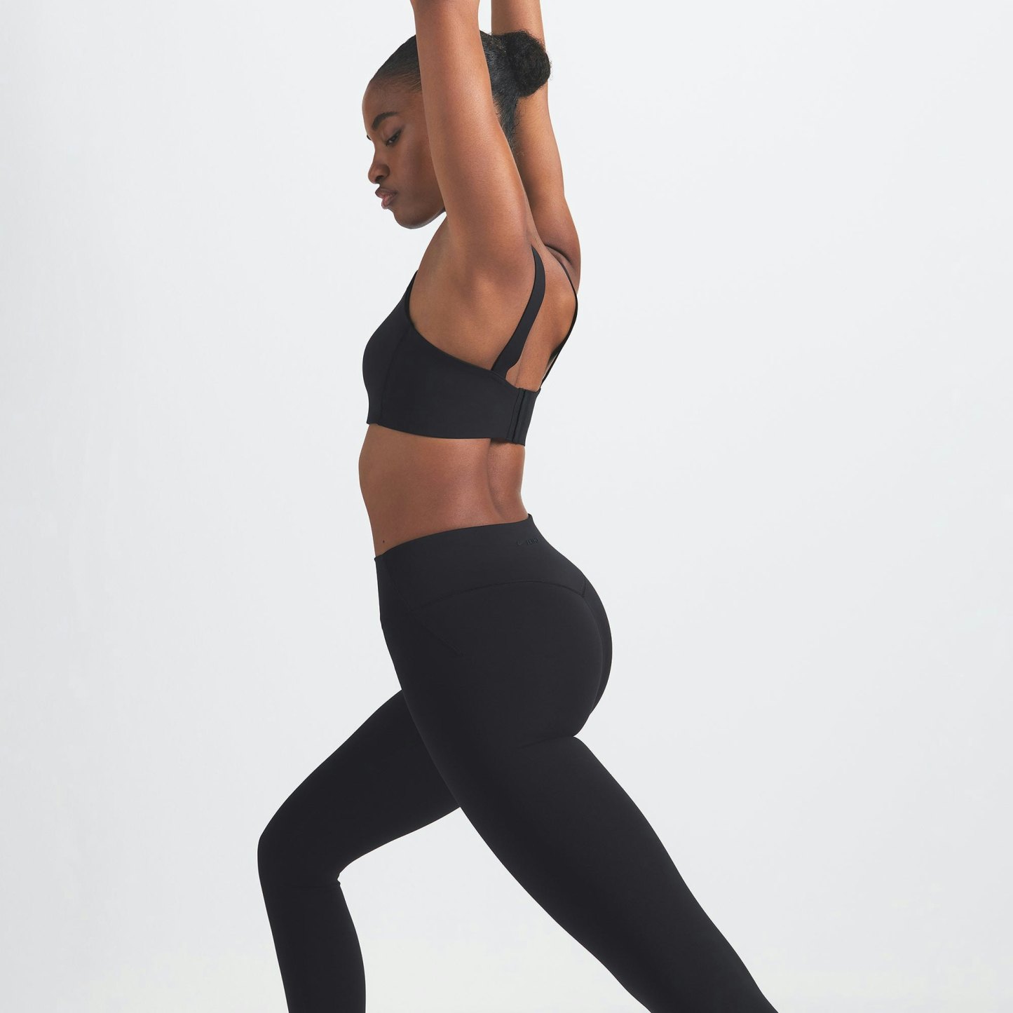 NikeSKIMS MATTE 29" LEGGING - OBSIDIAN - image 4