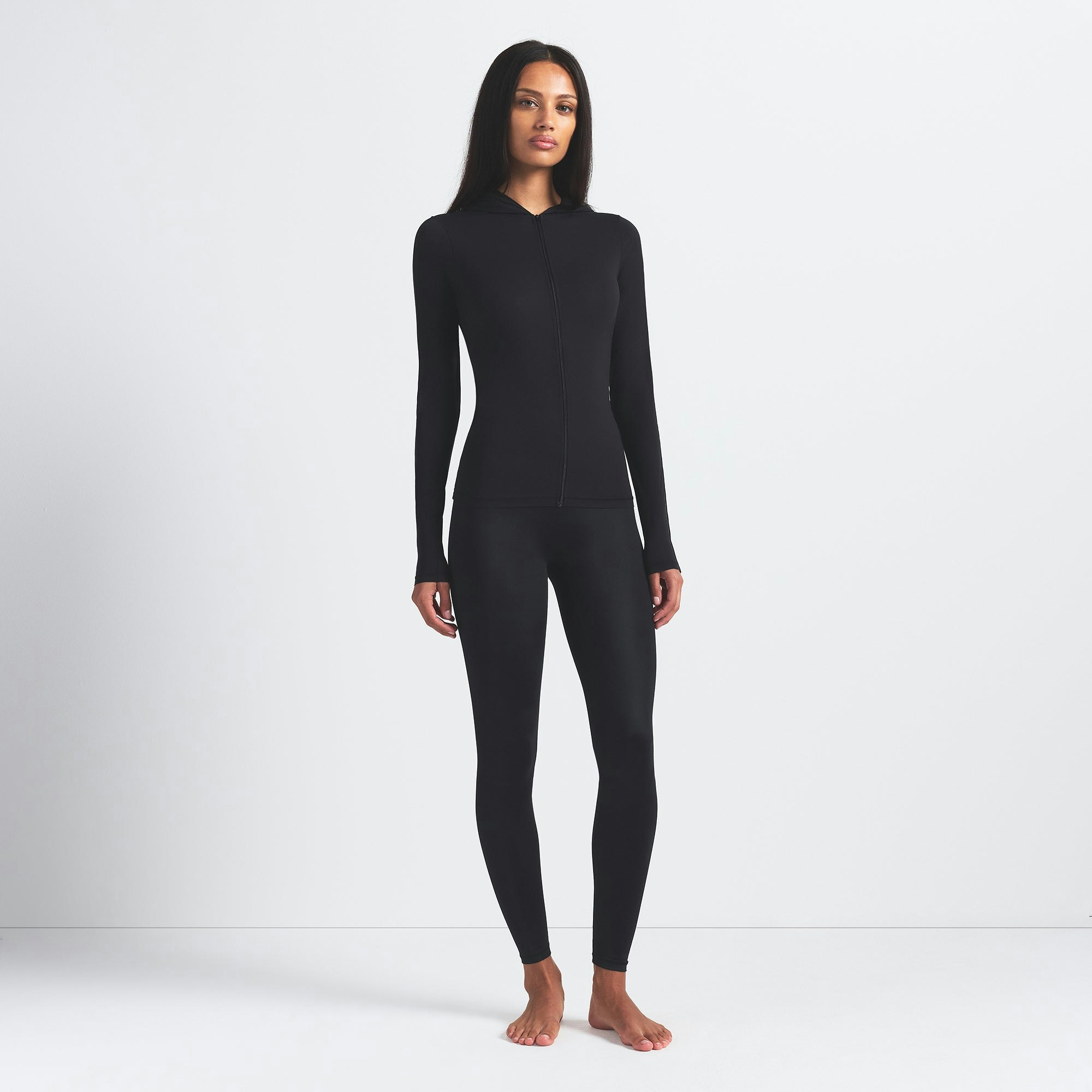 NikeSKIMS SHINE BONDED WAIST 26" LEGGING - OBSIDIAN - image 4