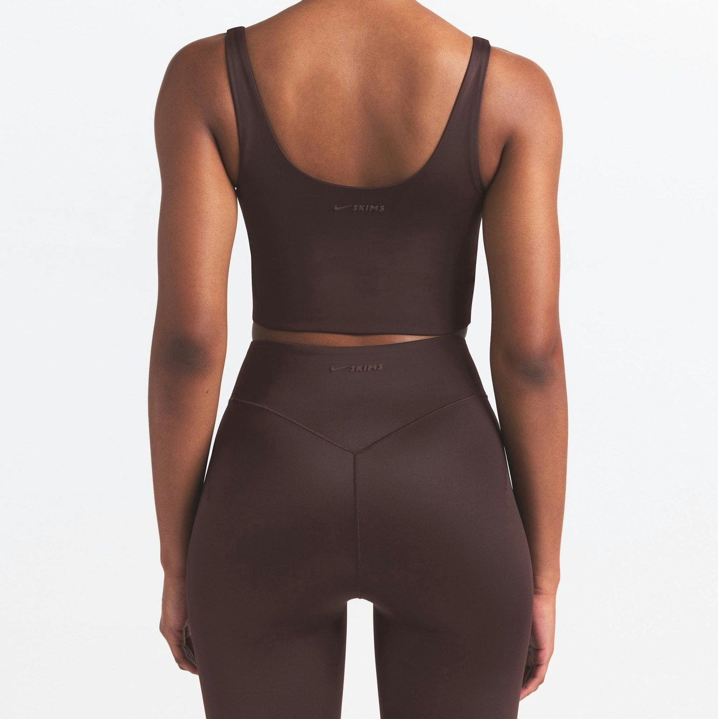 NikeSKIMS SHINE BONDED WAIST 26" LEGGING - PHOENIX - image 10