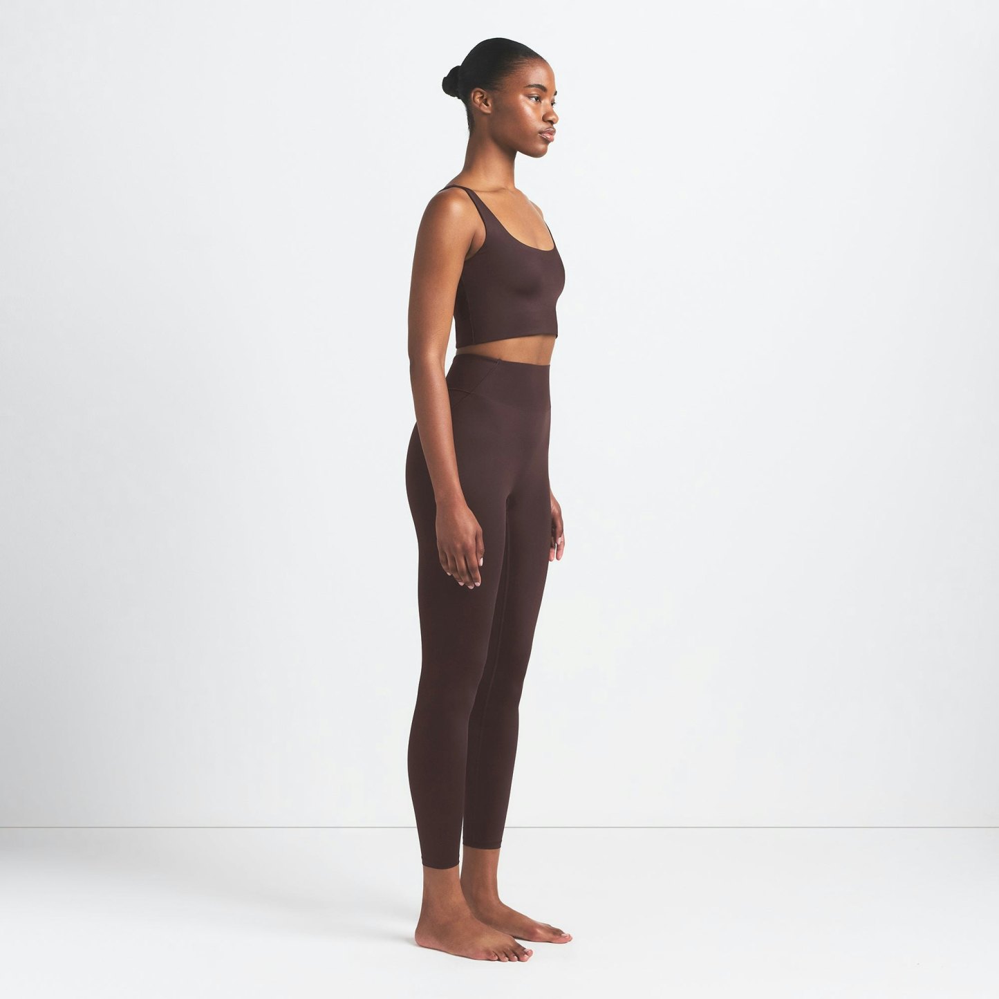 NikeSKIMS SHINE BONDED WAIST 26" LEGGING - PHOENIX - image 12