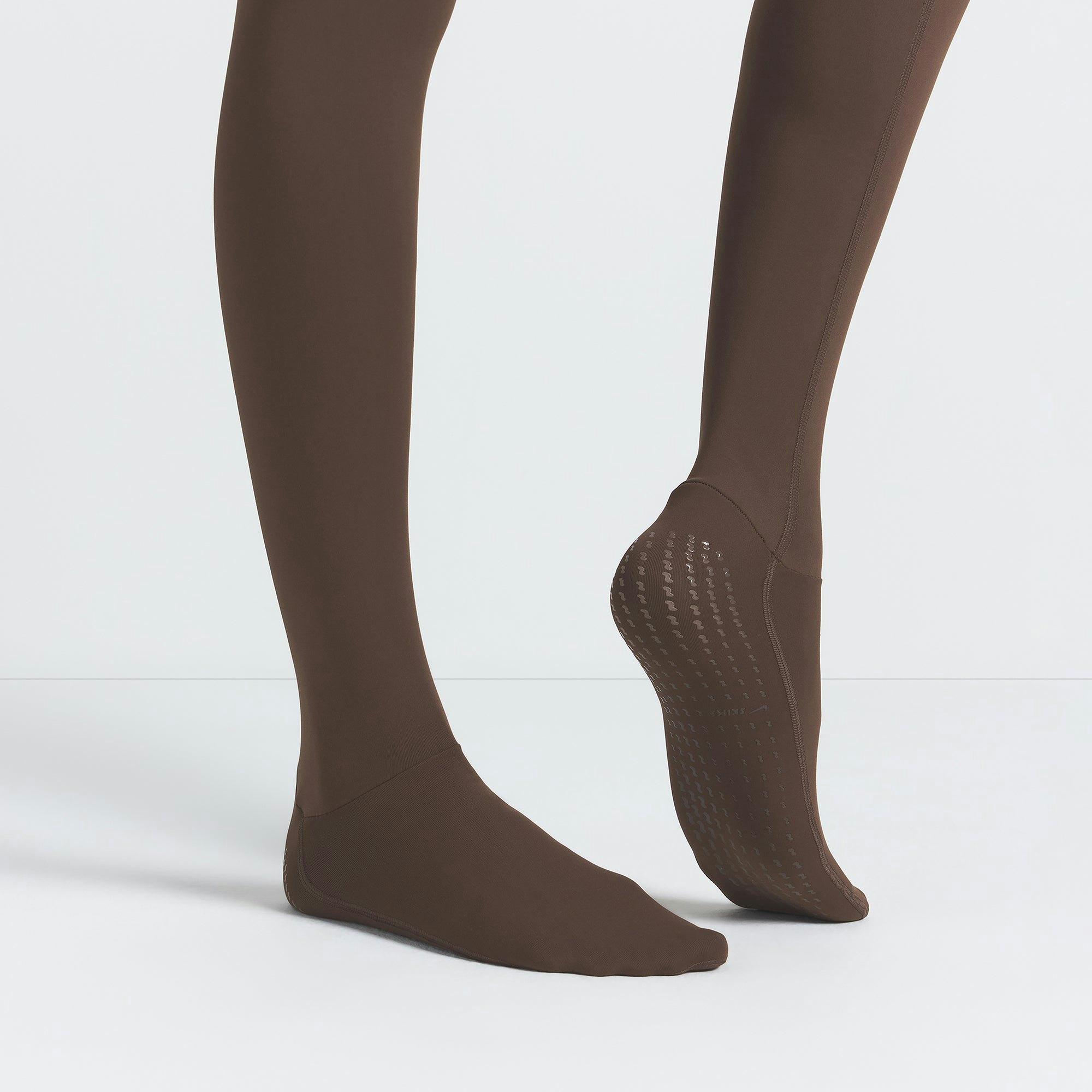 NikeSKIMS MATTE FOOTSIE GRIP LEGGING - DARK SEPIA - image 14