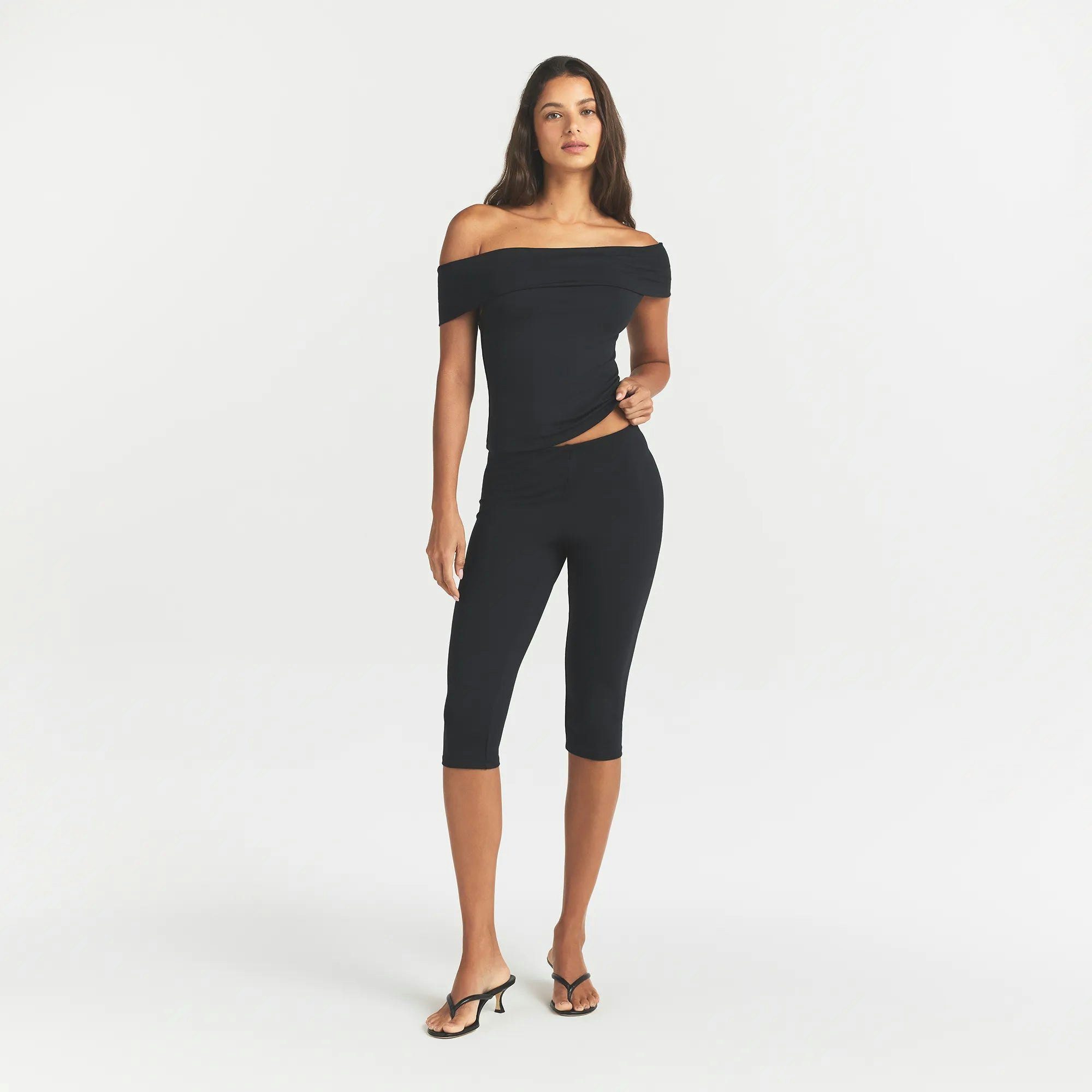 SMOOTH LAYERS HIGH-WAISTED CAPRI - OBSIDIAN - image 7
