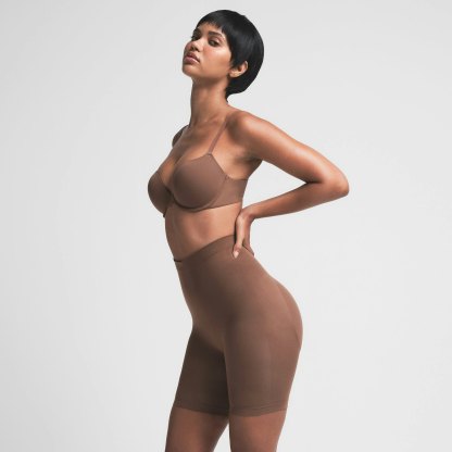 SEAMLESS SCULPT MID THIGH SHORT - JASPER