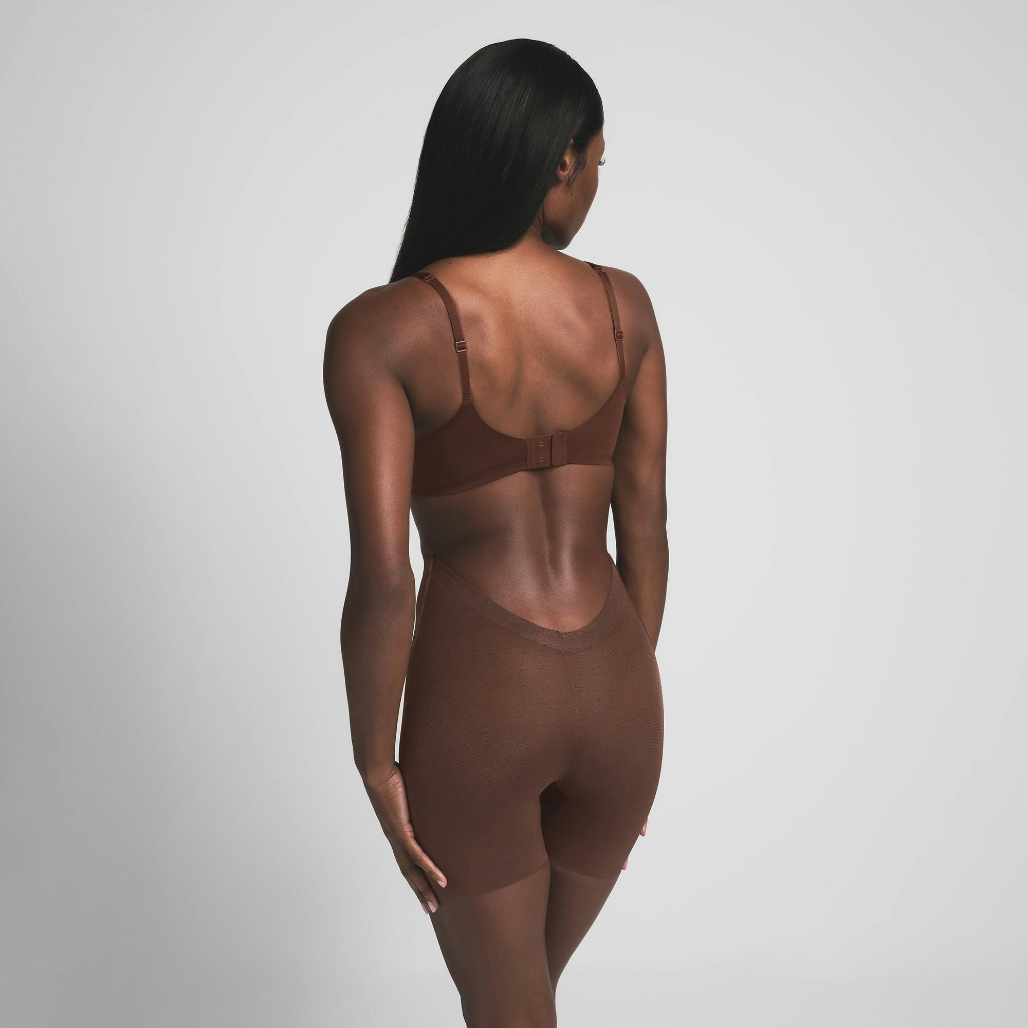 SHEER SCULPT LOW BACK SHORT - COCOA