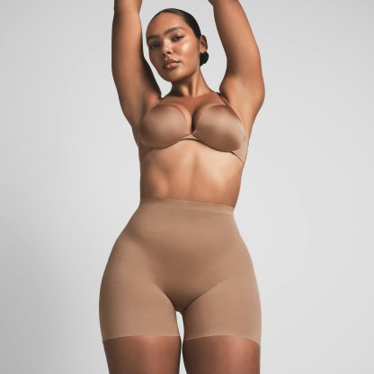 SHEER SCULPT LOW BACK SHORT - SIENNA