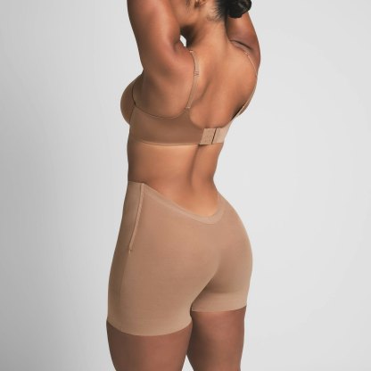 SHEER SCULPT LOW BACK SHORT - SIENNA