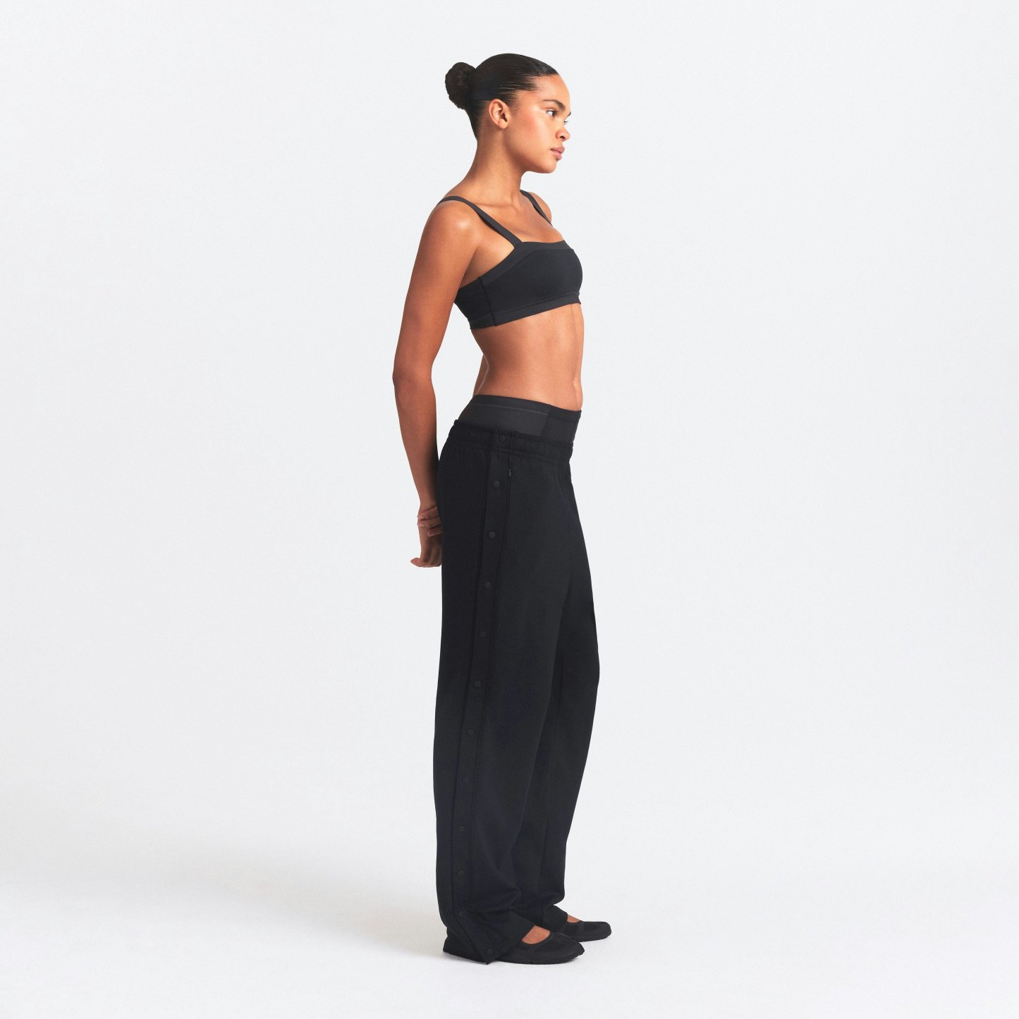 NikeSKIMS MATTE TRICOT SIDE SNAPS PANT - OBSIDIAN - image 2