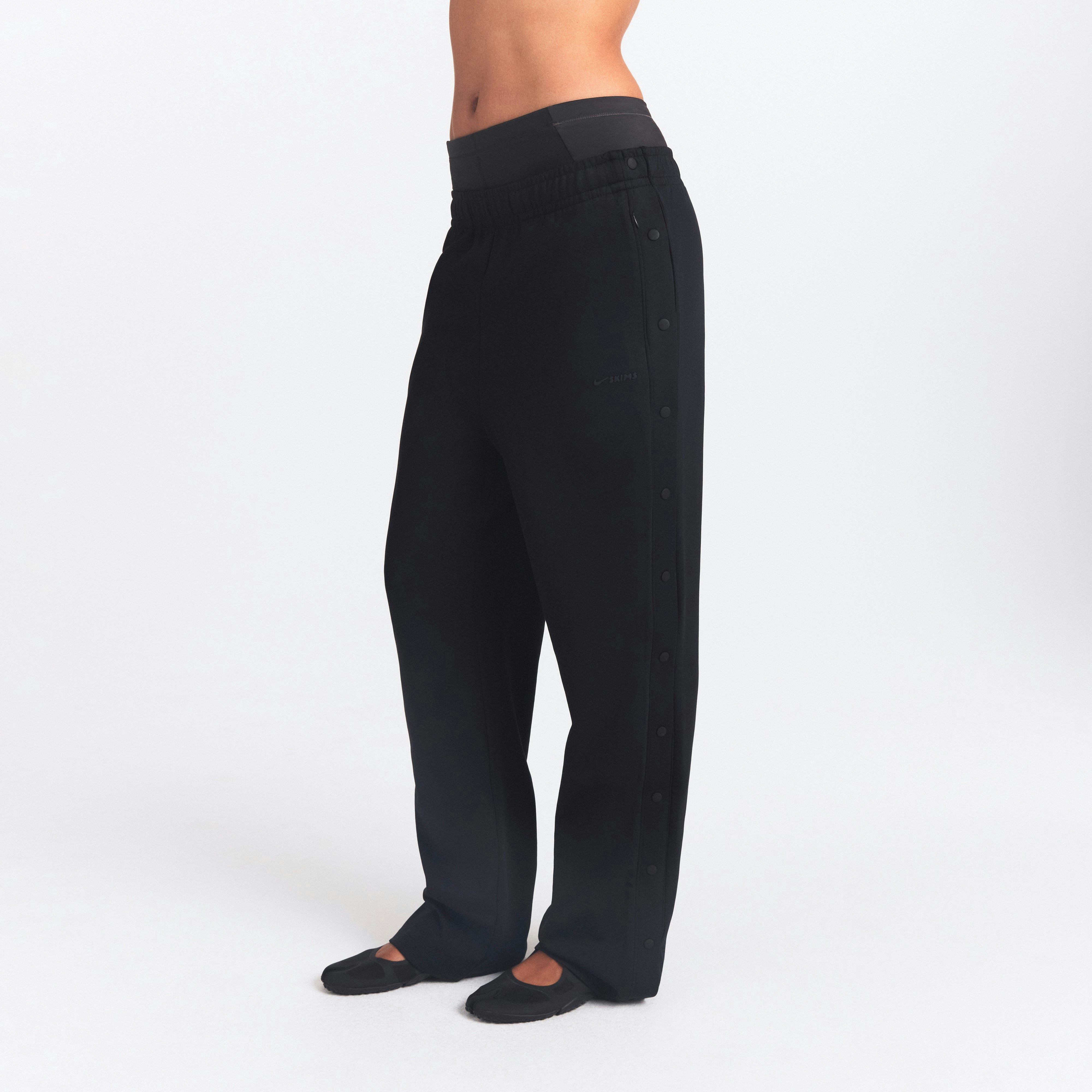NikeSKIMS MATTE TRICOT SIDE SNAPS PANT - OBSIDIAN - image 3