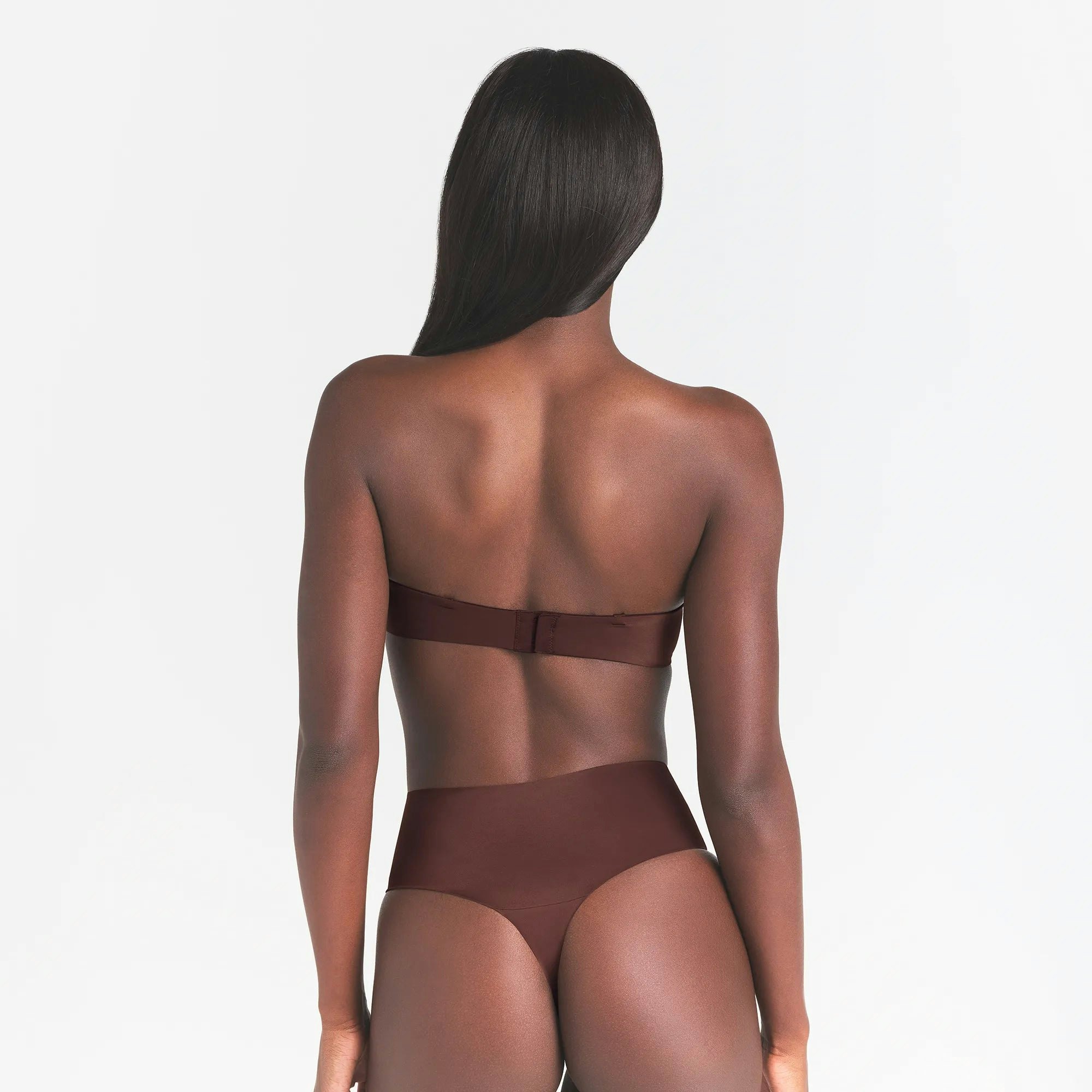 SMOOTHING INTIMATES STRAPLESS BRA - COCOA - image 22