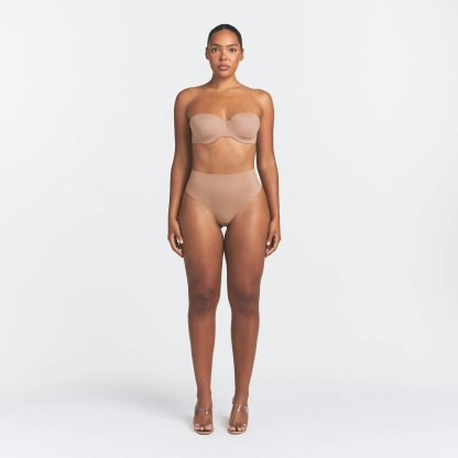 SMOOTHING INTIMATES STRAPLESS BRA - SIENNA - image 11