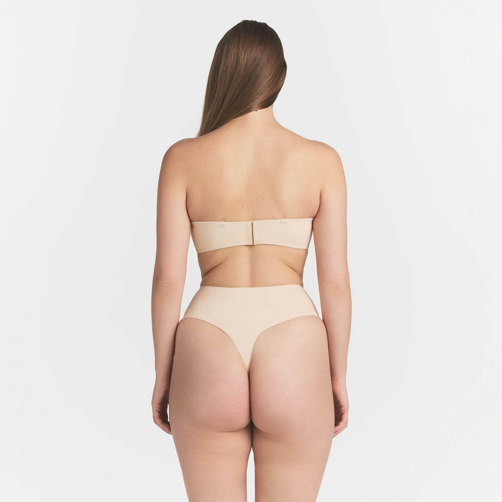 SMOOTHING INTIMATES STRAPLESS BRA - SAND - image 9