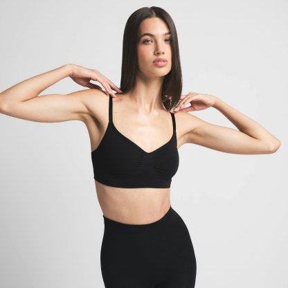SEAMLESS SCULPT BRALETTE - ONYX