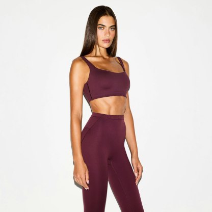 NikeSKIMS MATTE SCOOP NECK BRA - CURRANT - image 34