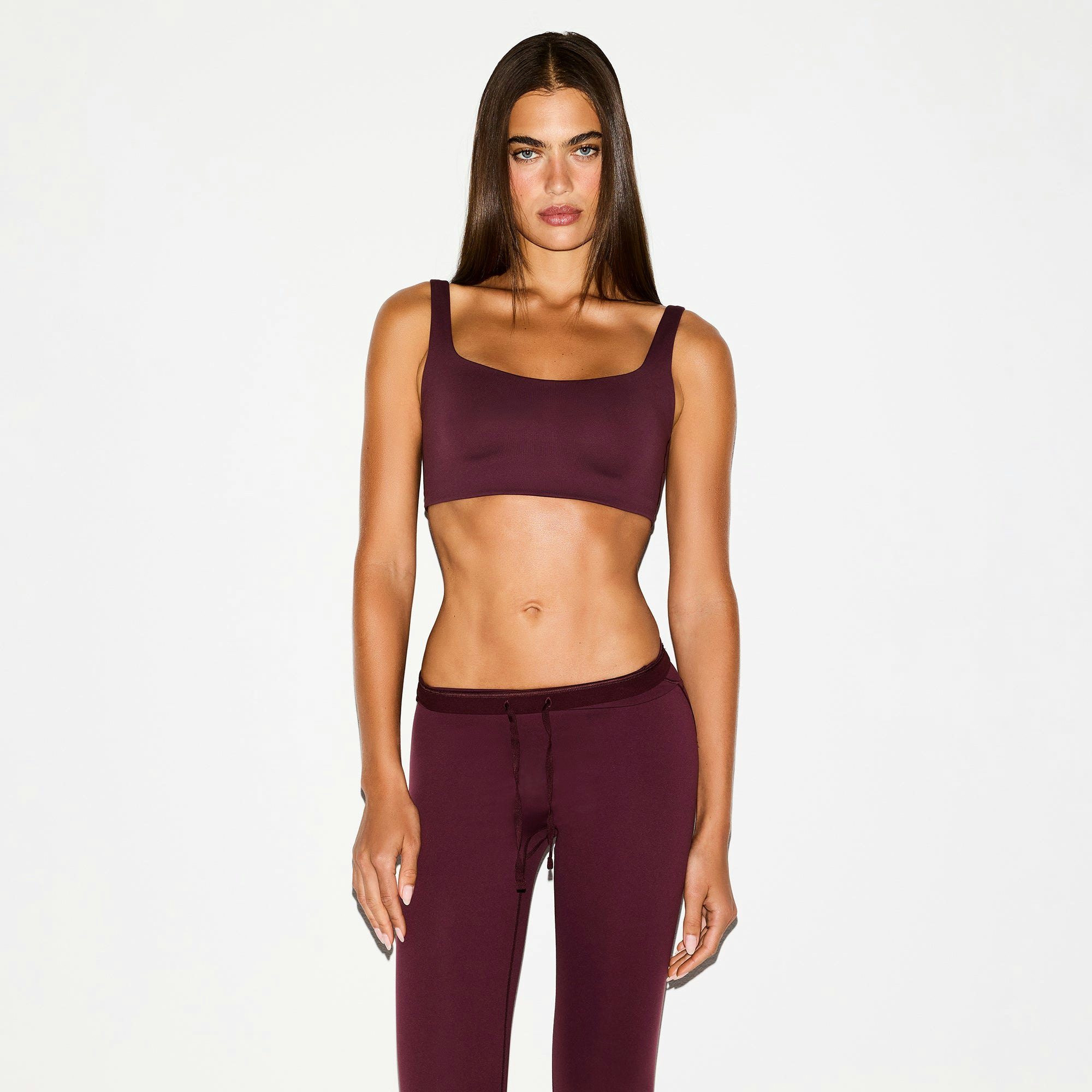 NikeSKIMS MATTE SCOOP NECK BRA - CURRANT - image 33