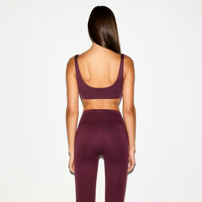 NikeSKIMS MATTE SCOOP NECK BRA - CURRANT - image 35
