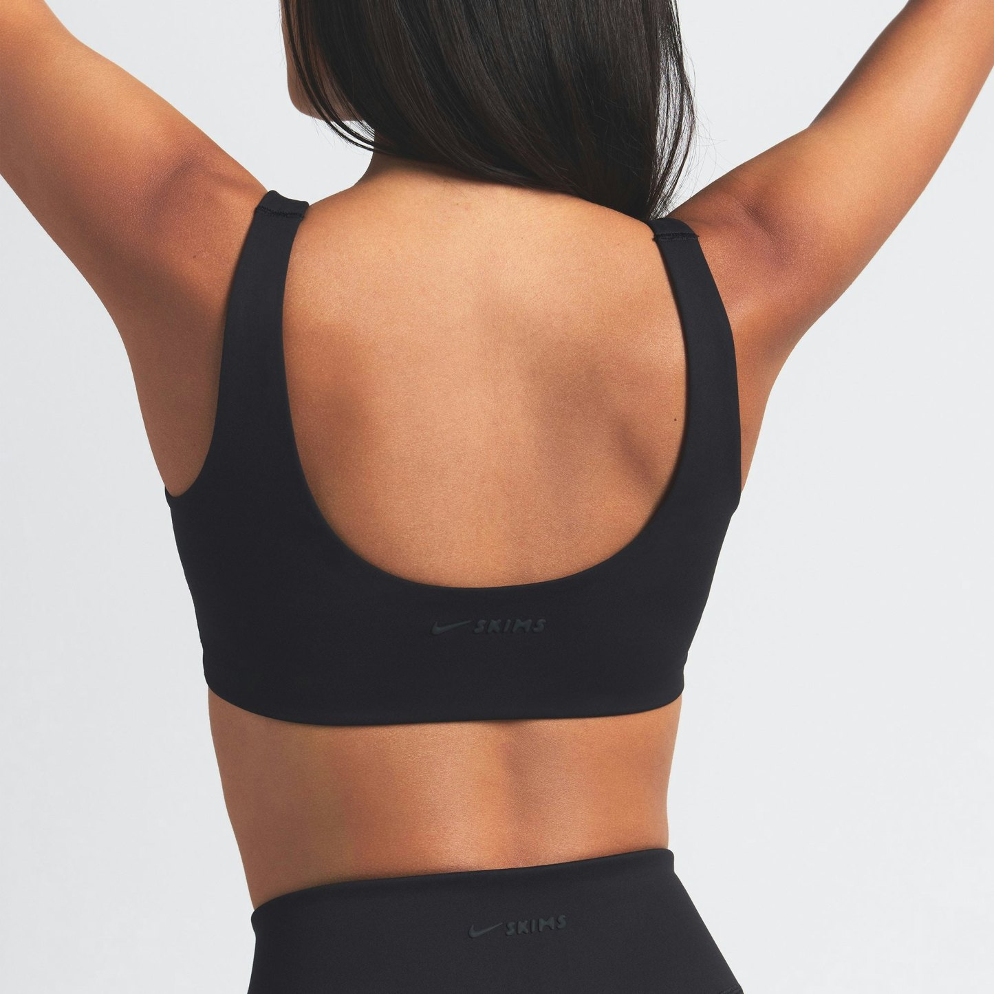 NikeSKIMS MATTE SCOOP NECK BRA - OBSIDIAN - image 3