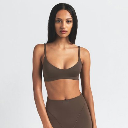 NikeSKIMS MATTE MICRO SCOOP BRA - DARK SEPIA - image 7