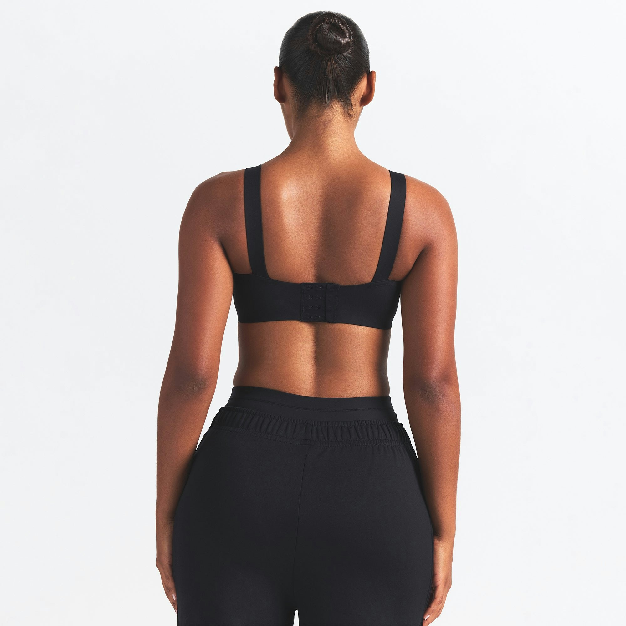 NikeSKIMS MATTE WIDE STRAP BRA - OBSIDIAN - image 4