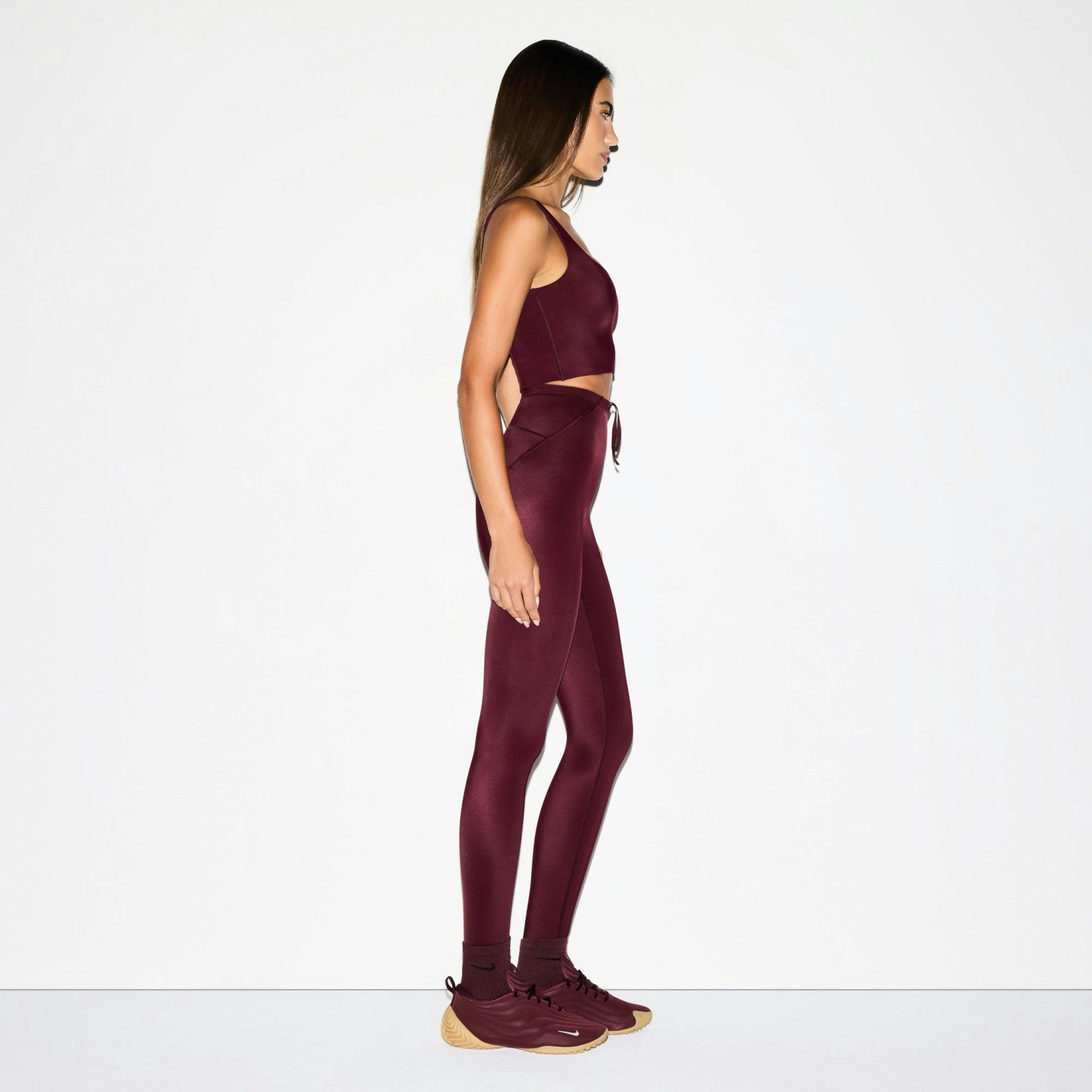 NikeSKIMS SHINE SCOOP NECK BRA TOP - CURRANT - image 29