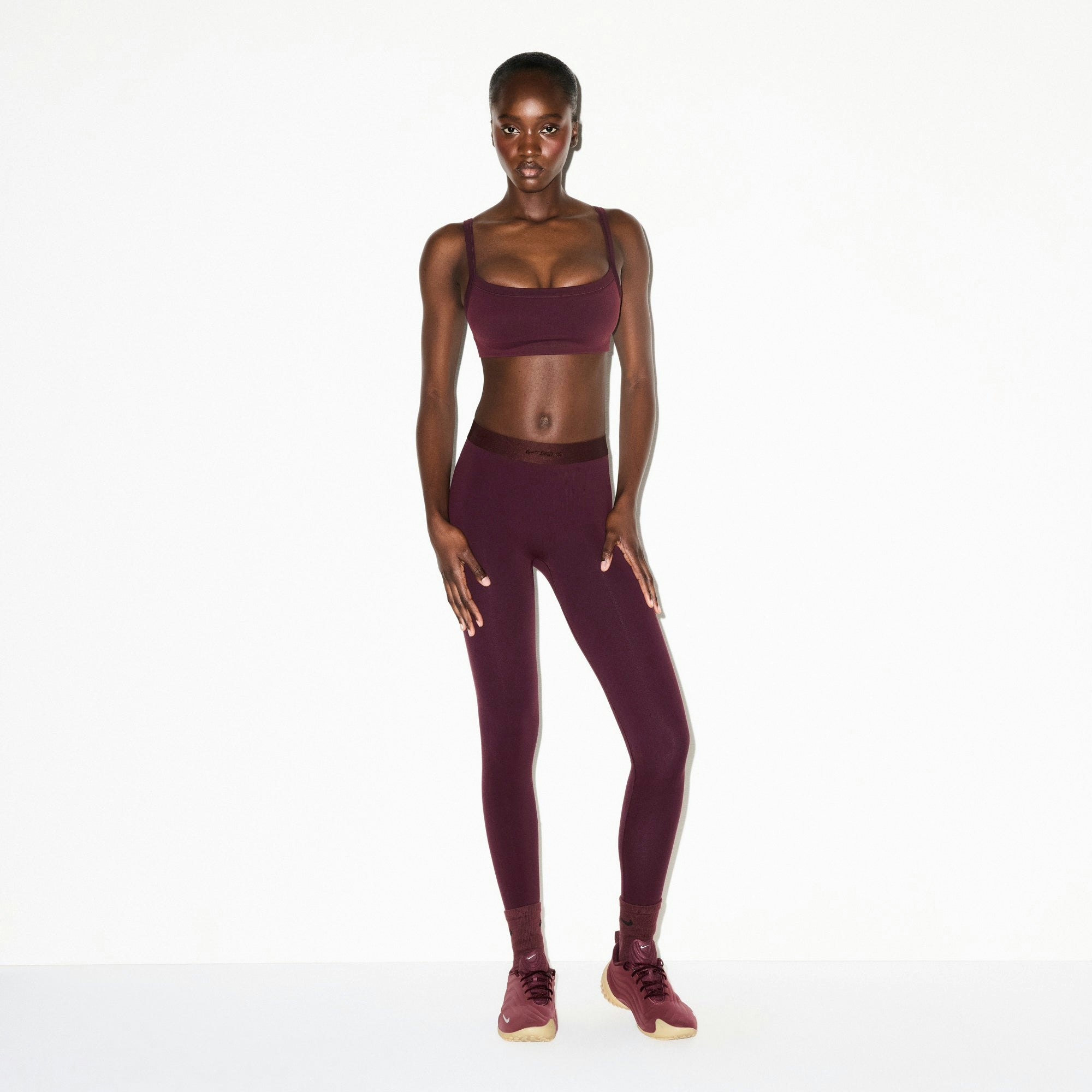 NikeSKIMS VINTAGE SEAMLESS CAMI BRA - CURRANT - image 24