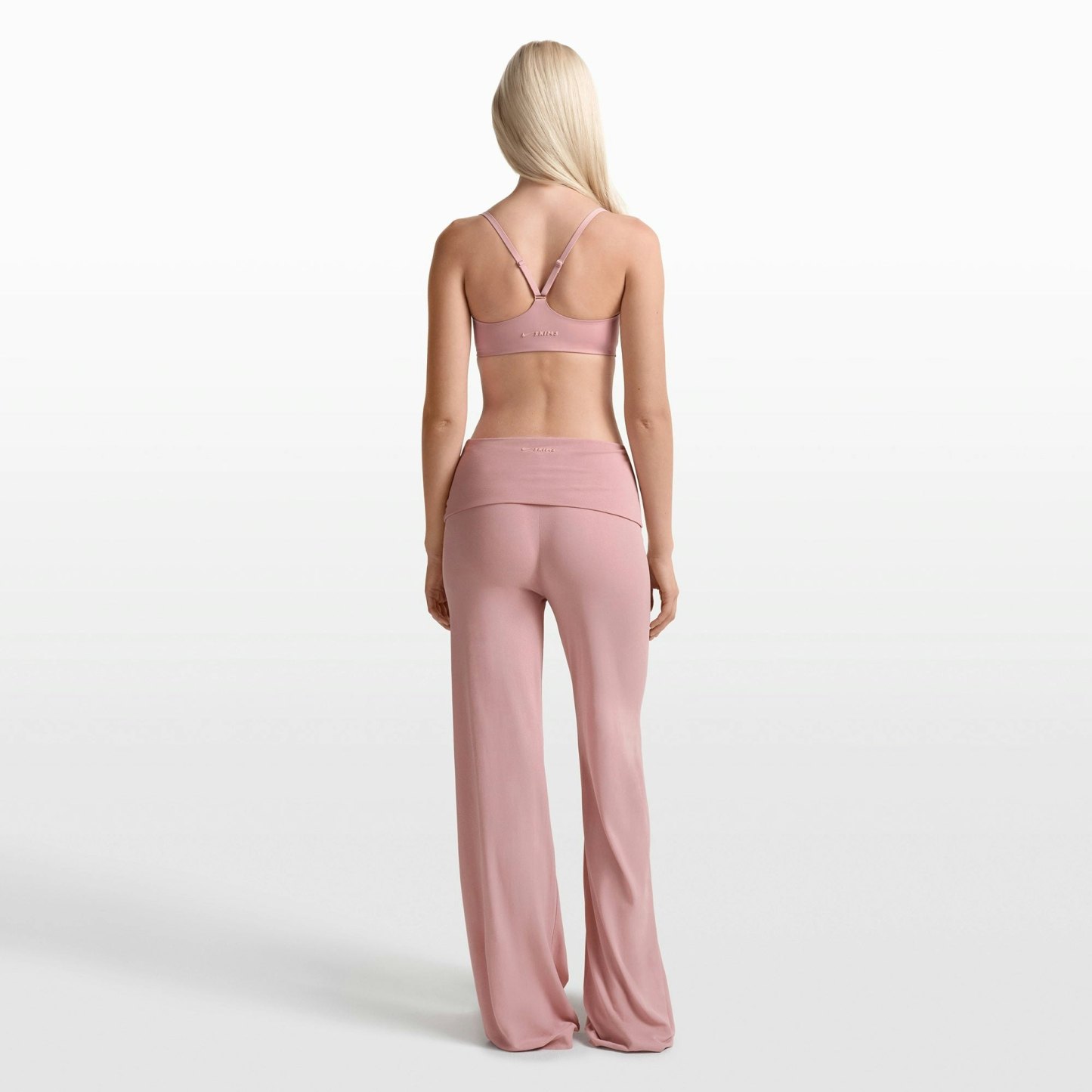 NikeSKIMS MATTE CONTOUR CAMI BRA - HIMALAYAN - image 18