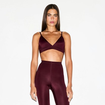 NikeSKIMS SHINE TRIANGLE BRA - CURRANT - image 17