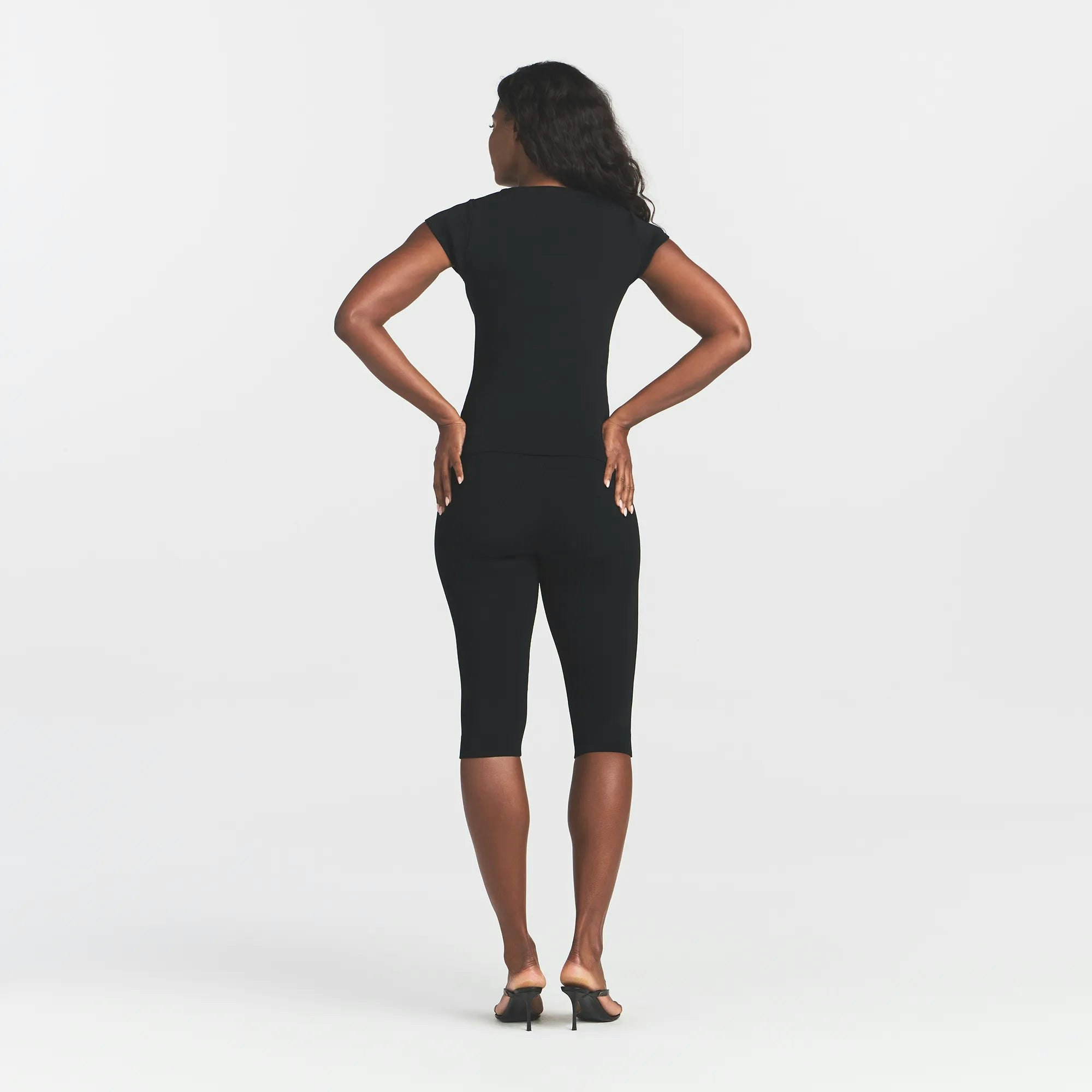 REFINED KNIT CAPRI - OBSIDIAN - image 3