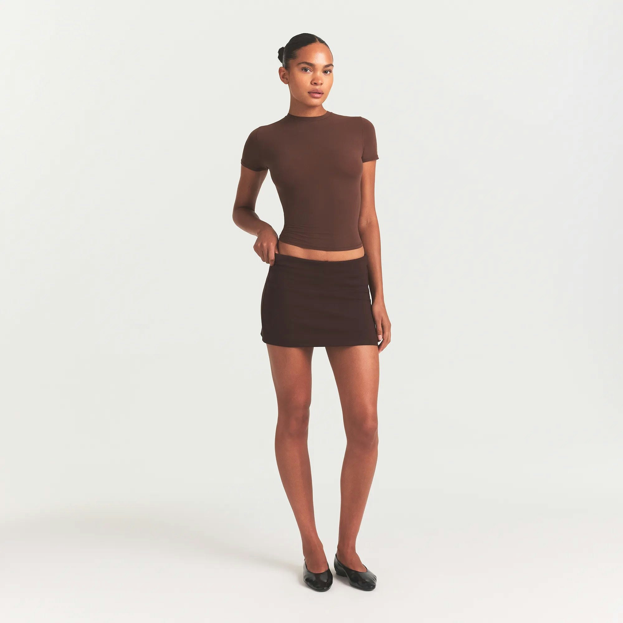 THE ESSENTIAL COLLECTION MINI SKORT - ESPRESSO - image 7