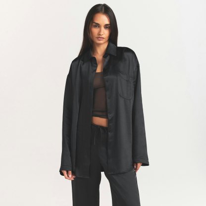 LIGHTWEIGHT SATIN OVERSIZED SHIRT - OBSIDIAN - image 2