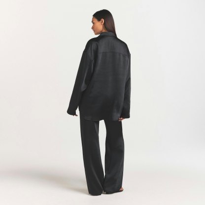 LIGHTWEIGHT SATIN OVERSIZED SHIRT - OBSIDIAN - image 4