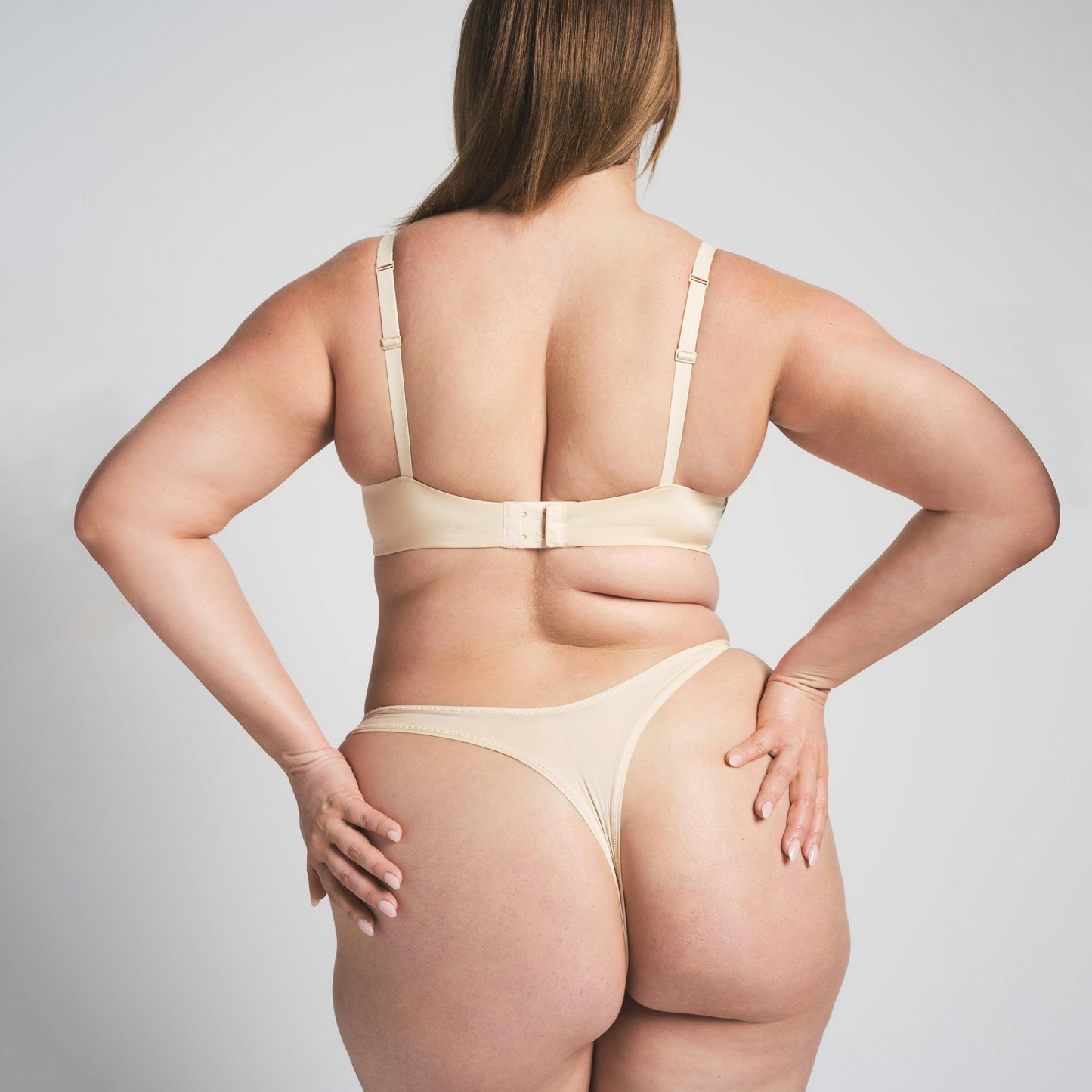 WIRELESS FORM PUSH-UP PLUNGE BRA - SAND - image 7