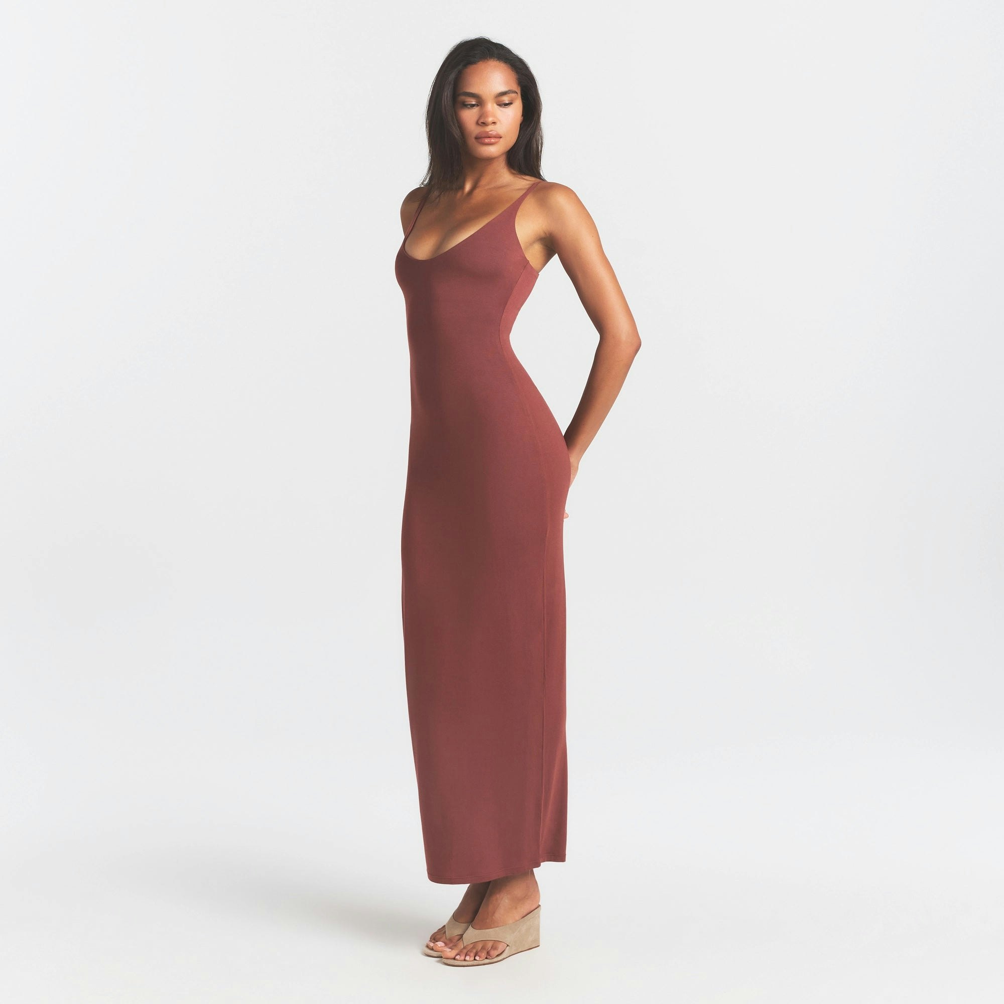 SMOOTH LAYERS SCOOP NECK LONG DRESS - HENNA - image 15