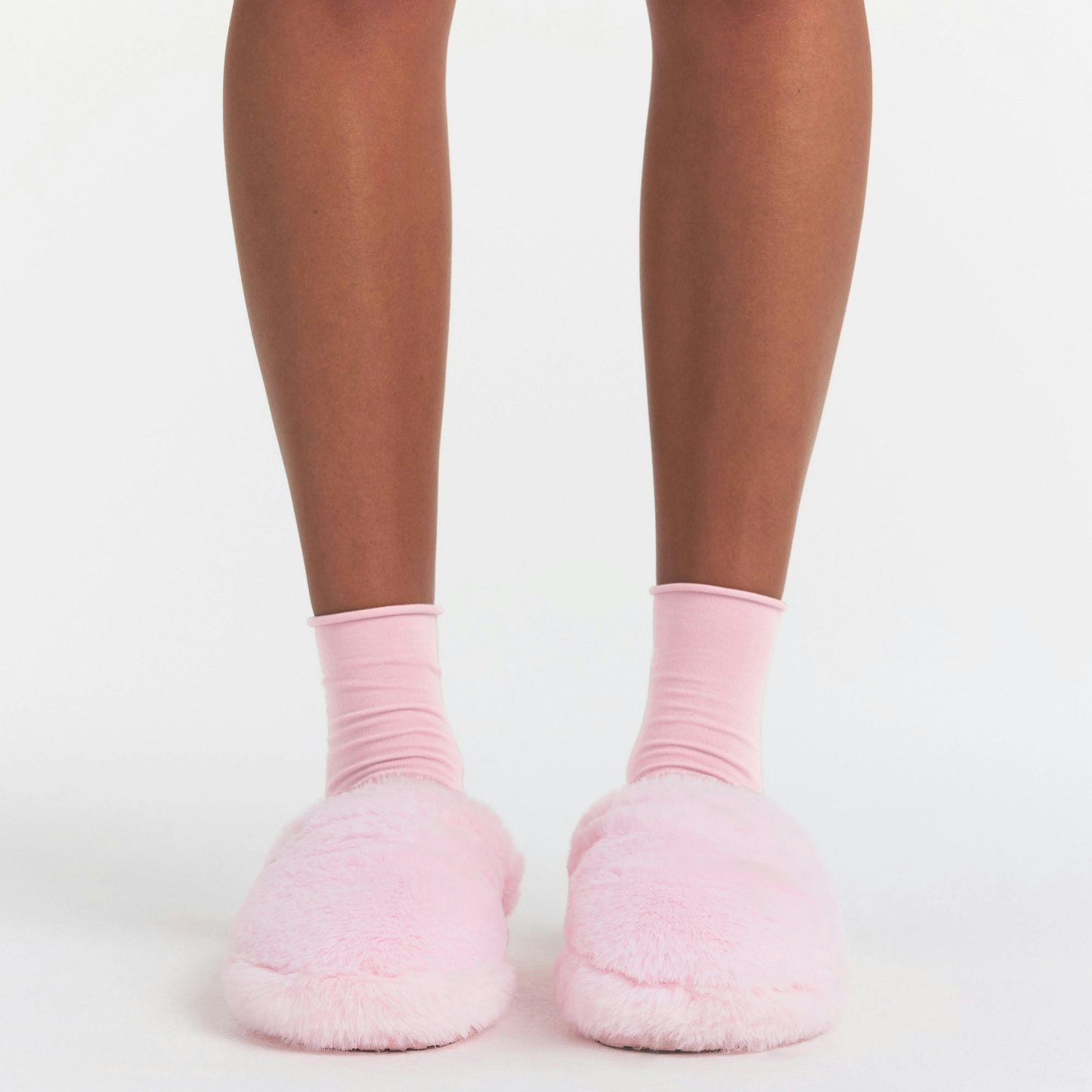 FAUX FUR SLIPPER - CHERRY BLOSSOM