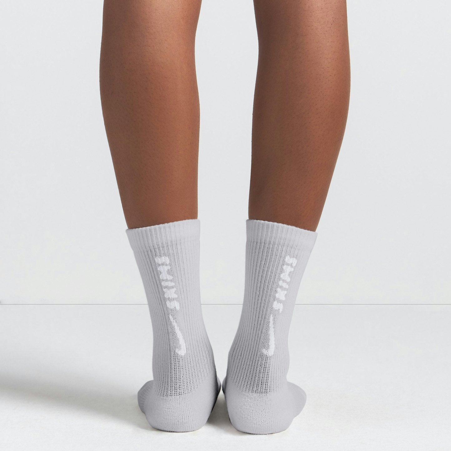 NikeSKIMS ACCESSORIES DRI-FIT™ CREW SOCK 3-PACK - HEATHER GREY MULTI