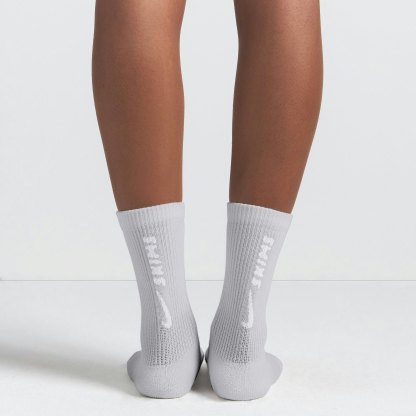 NikeSKIMS ACCESSORIES DRI-FIT™ CREW SOCK 3-PACK - HEATHER GREY MULTI