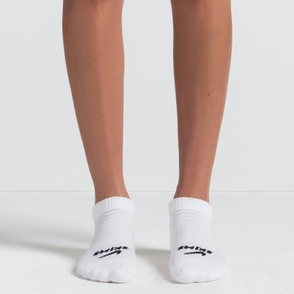 NikeSKIMS ACCESSORIES DRI-FIT™ ANKLE SOCK 3-PACK - SNOW