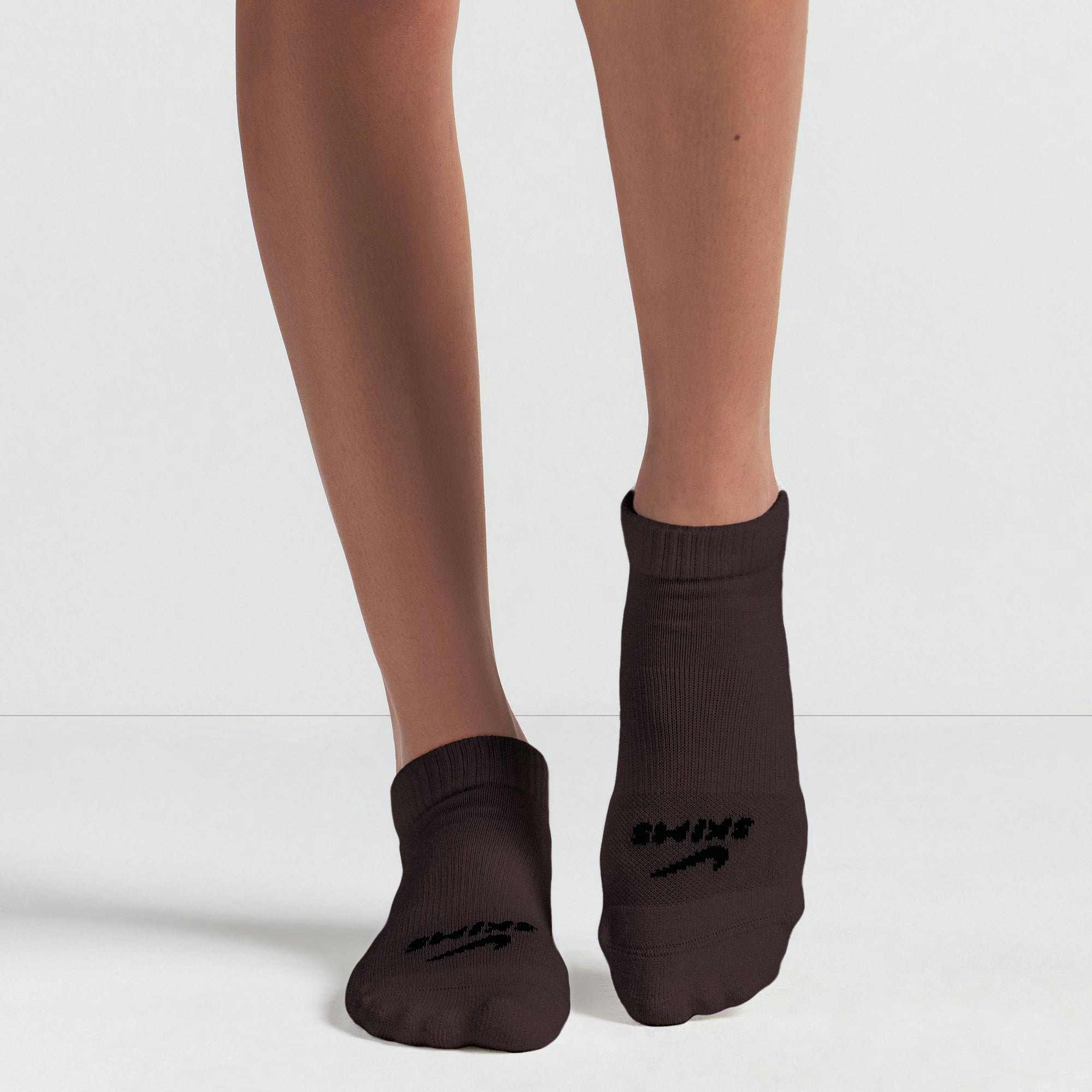 NikeSKIMS ACCESSORIES DRI-FIT™ ANKLE SOCK 3-PACK - DARK SEPIA MULTI