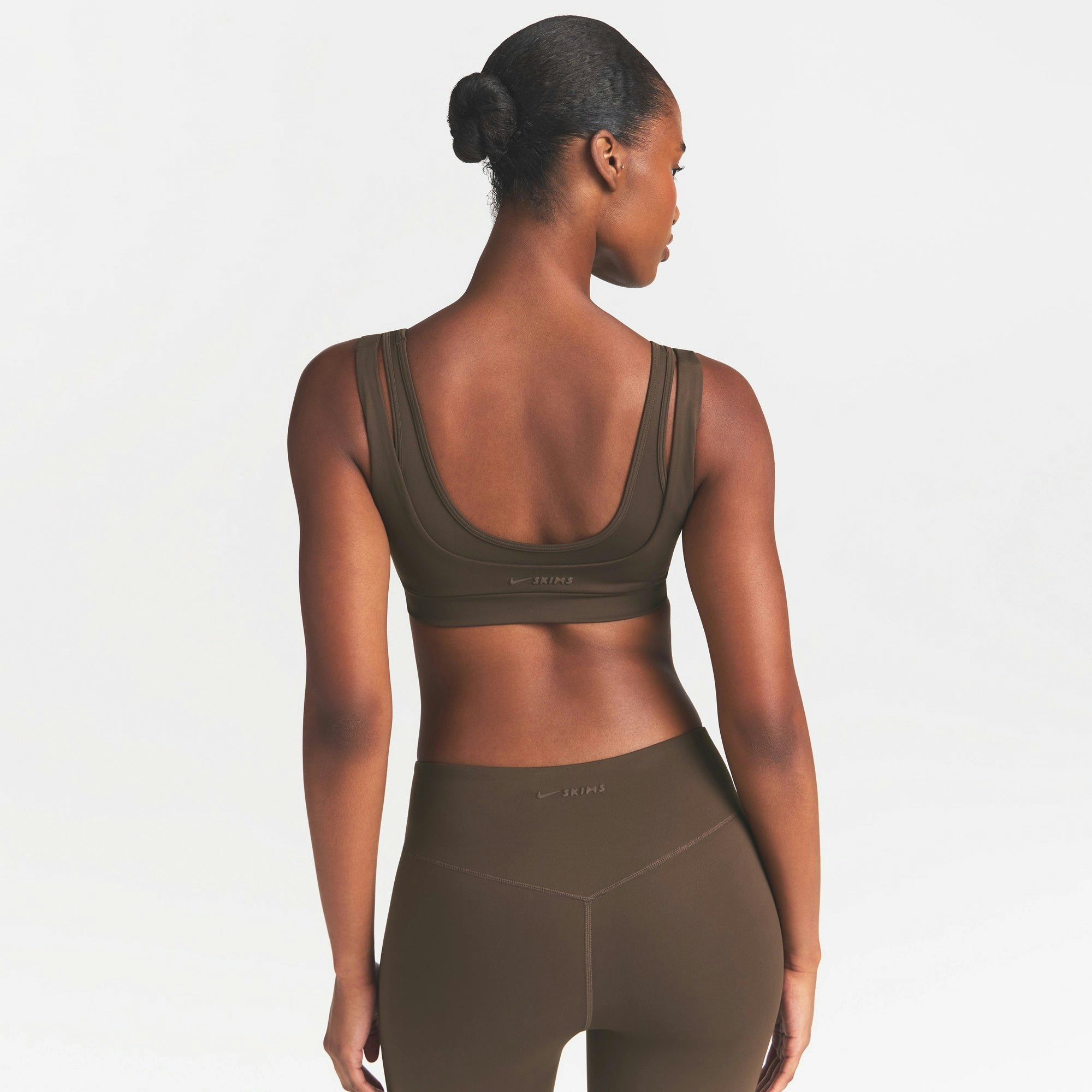 NikeSKIMS MATTE DOUBLE STRAP SCOOP BRA - DARK SEPIA - image 10