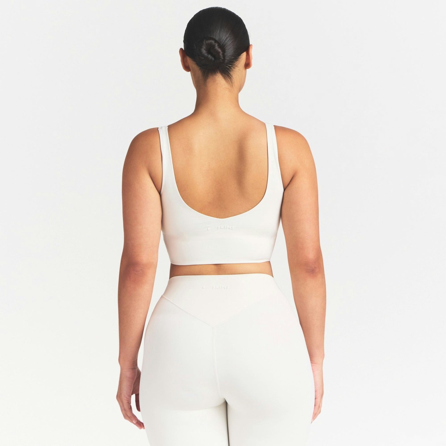 NikeSKIMS MATTE V-NECK BRA TOP - IVORY - image 9