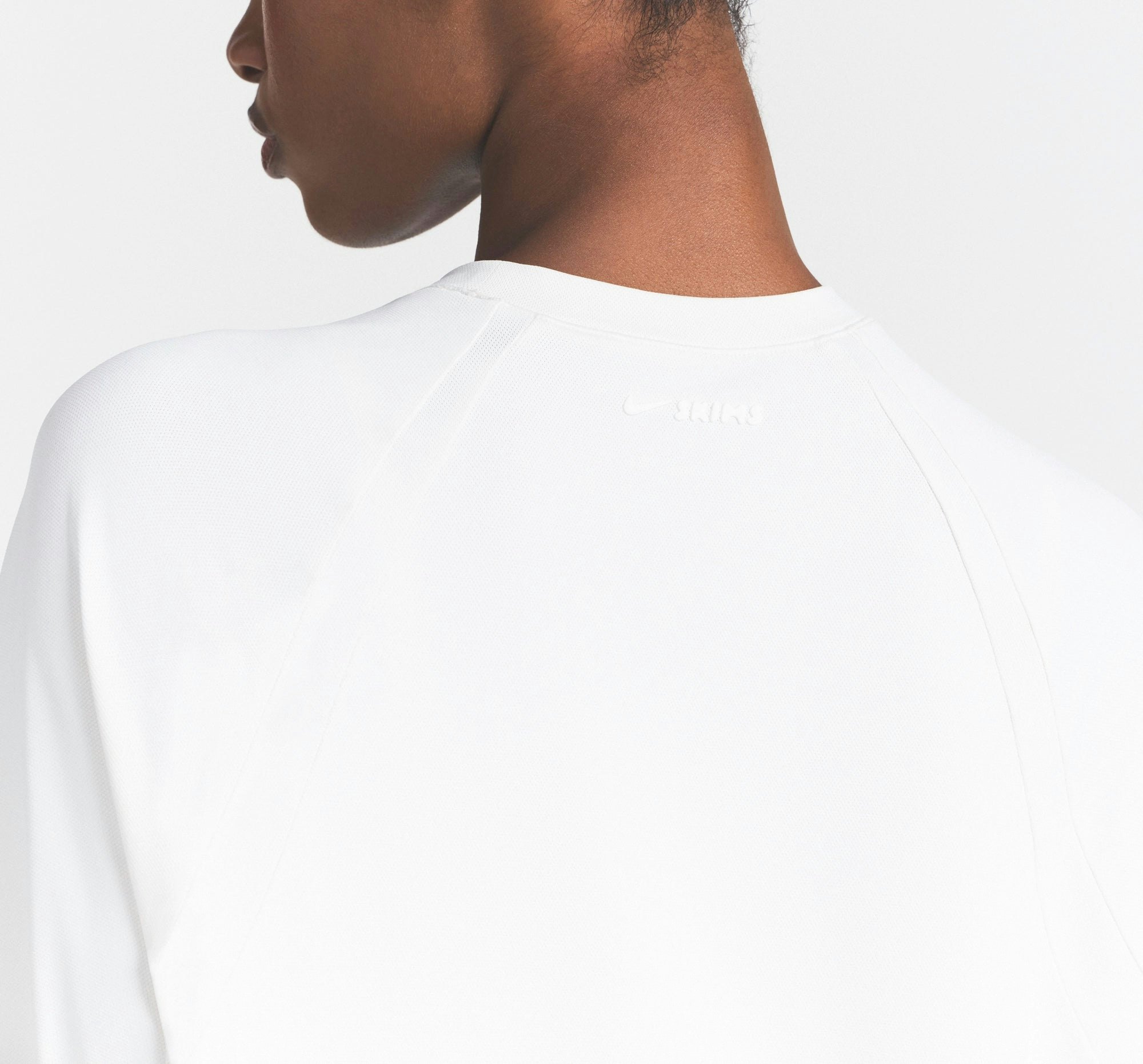 NikeSKIMS AIRY DRI-FIT™ OVERSIZED TEE - IVORY - image 3