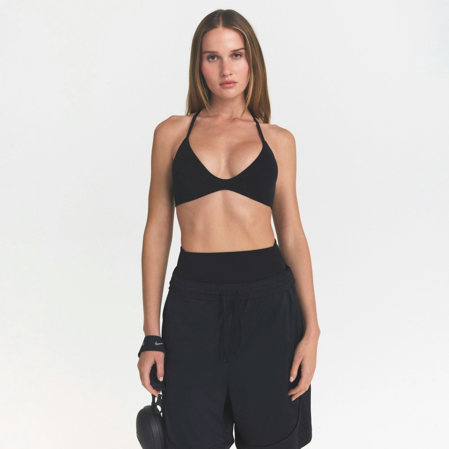 NikeSKIMS STUDIO STRETCH T-BACK TRIANGLE BRA - OBSIDIAN - image 2