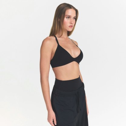 NikeSKIMS STUDIO STRETCH T-BACK TRIANGLE BRA - OBSIDIAN - image 4