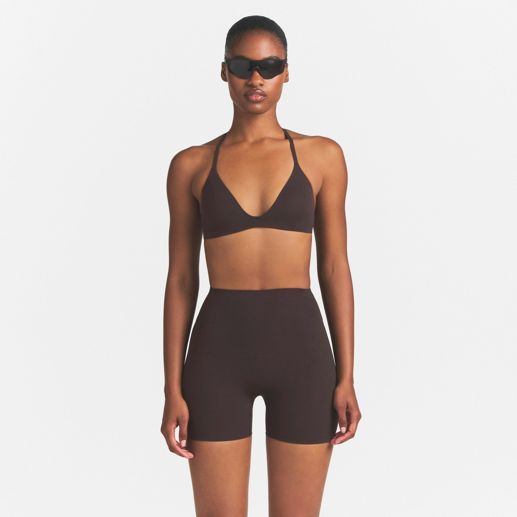 NikeSKIMS STUDIO STRETCH 5" BIKER SHORT - DARK ROAST - image 8
