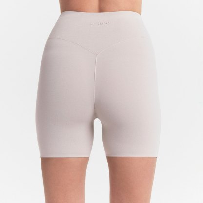 NikeSKIMS STUDIO STRETCH 5" BIKER SHORT - LINEN - image 4