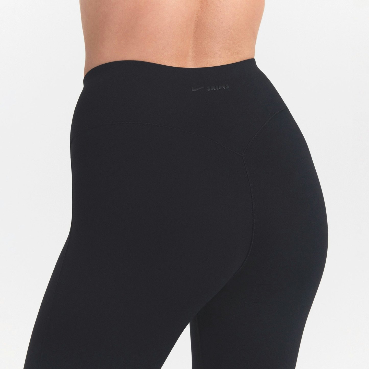 NikeSKIMS STUDIO STRETCH 26" LEGGING - OBSIDIAN - image 3