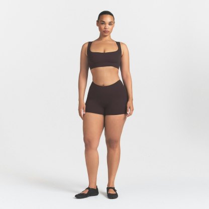 NikeSKIMS STUDIO STRETCH DIPPED 2" SHORT - DARK ROAST - image 7
