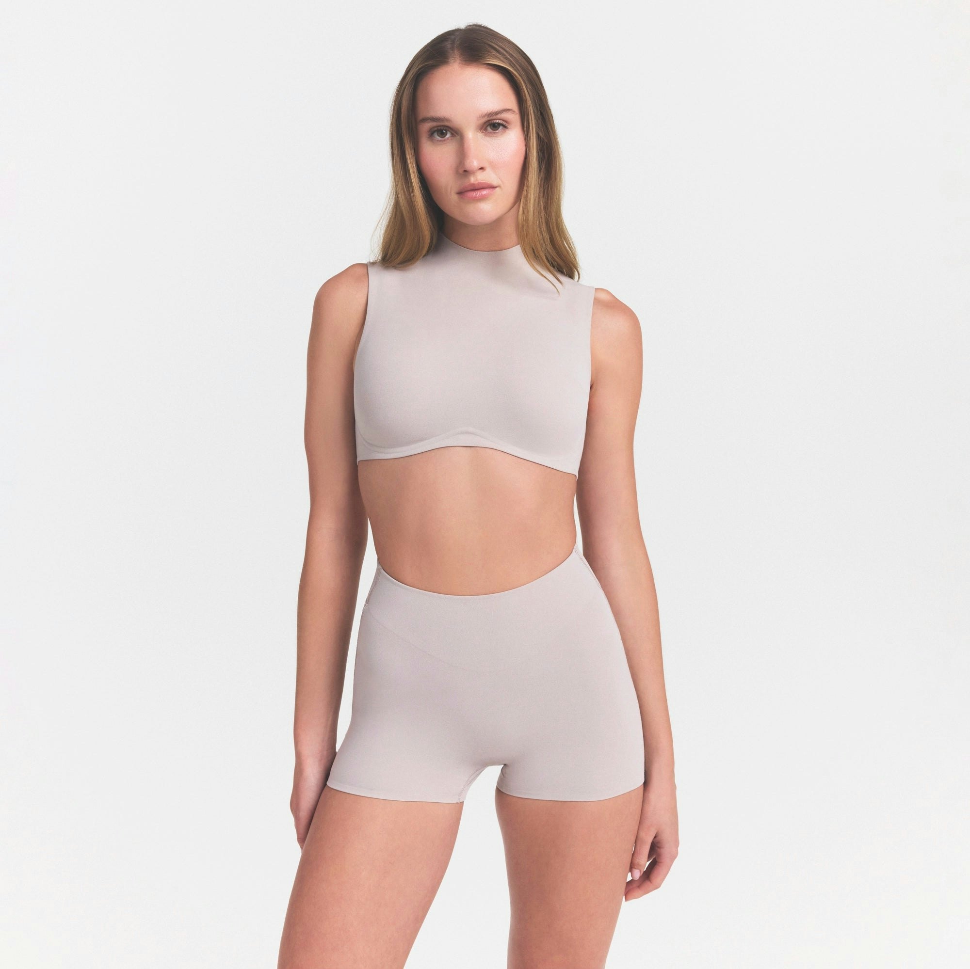 NikeSKIMS STUDIO STRETCH DIPPED 2" SHORT - LINEN - image 2